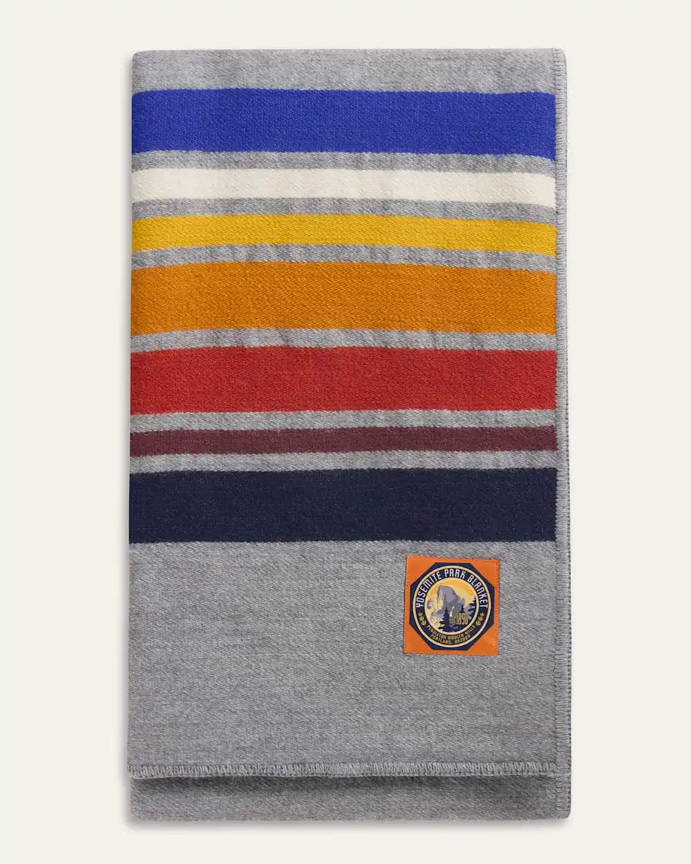 YOSEMITE NATIONAL PARK THROW WITH CARRIER
