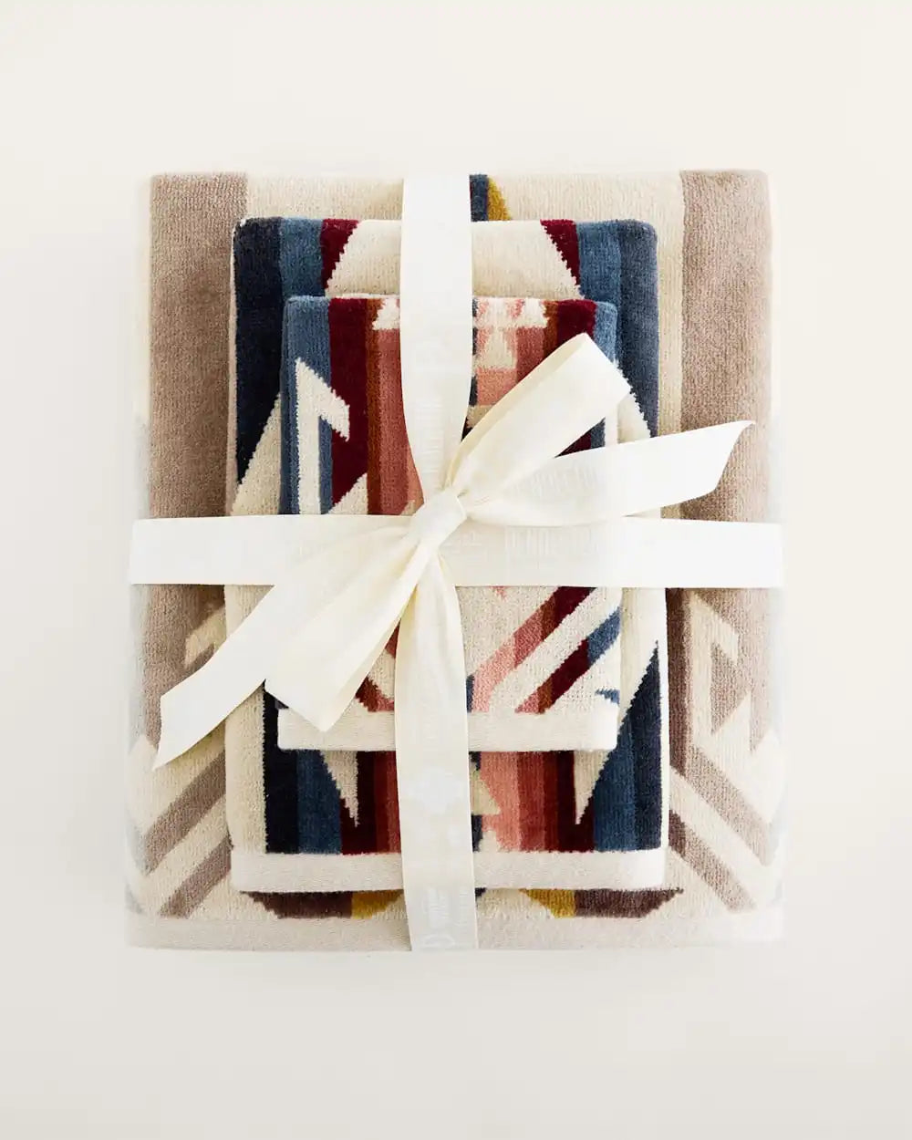 WHITE SANDS TOWEL COLLECTION