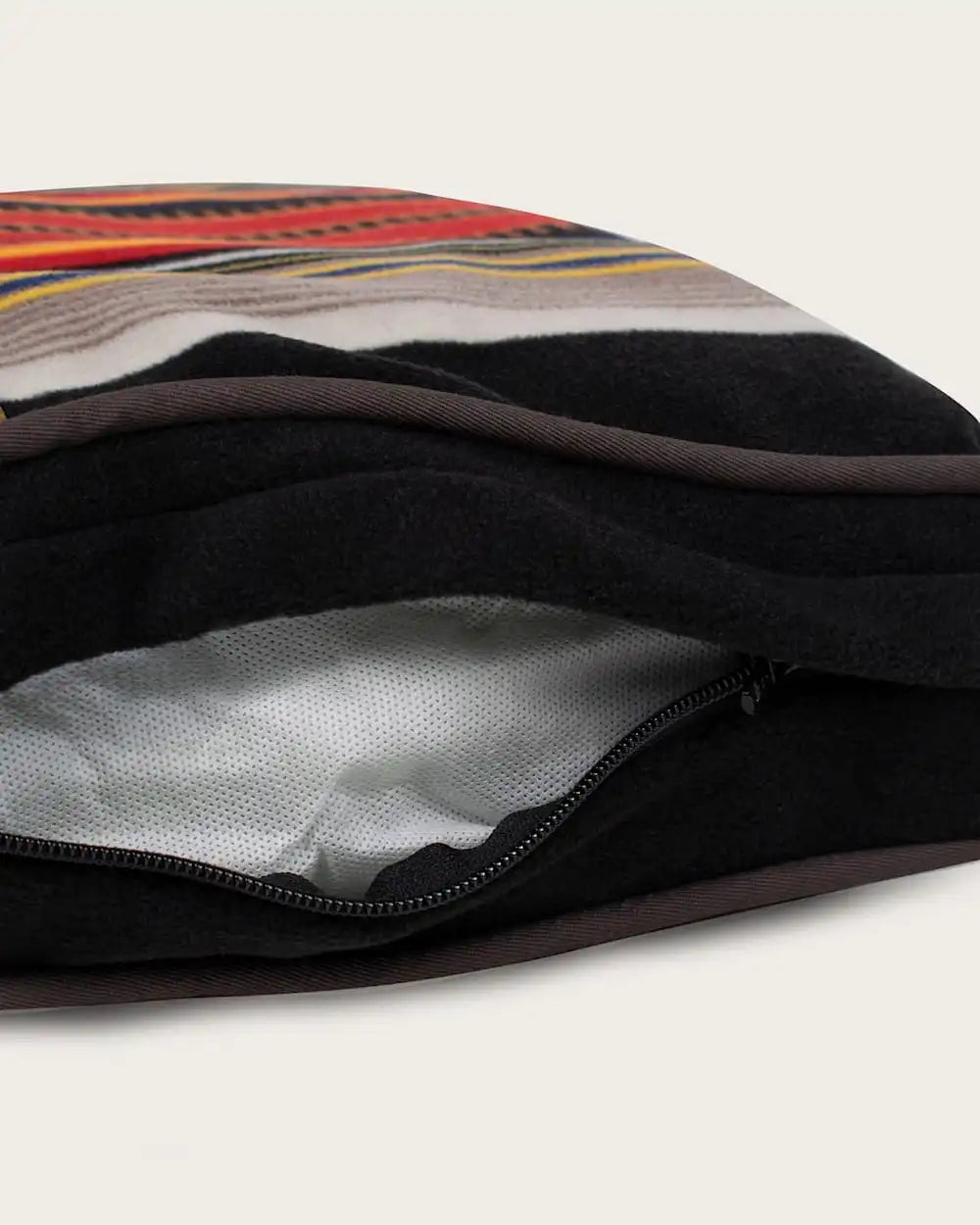ACADIA NATIONAL PARK PET BED - NAPPER