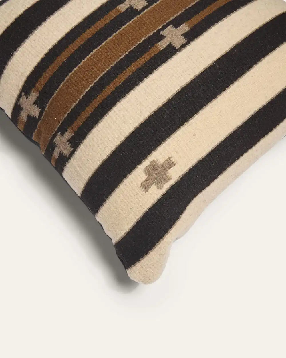 TURQUOISE CROSSES SQUARE PILLOW