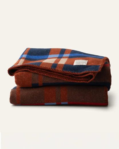 SCHOOLHOUSE X PENDLETON ABINGTON HALL THROW