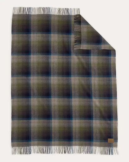 MOTOR ROBE THROW WITH LEATHER CARRIER