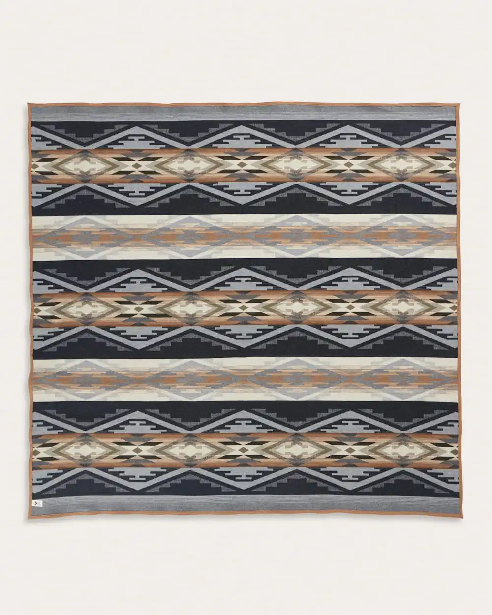 TUMALO RIDGE JACQUARD BEDDING SET