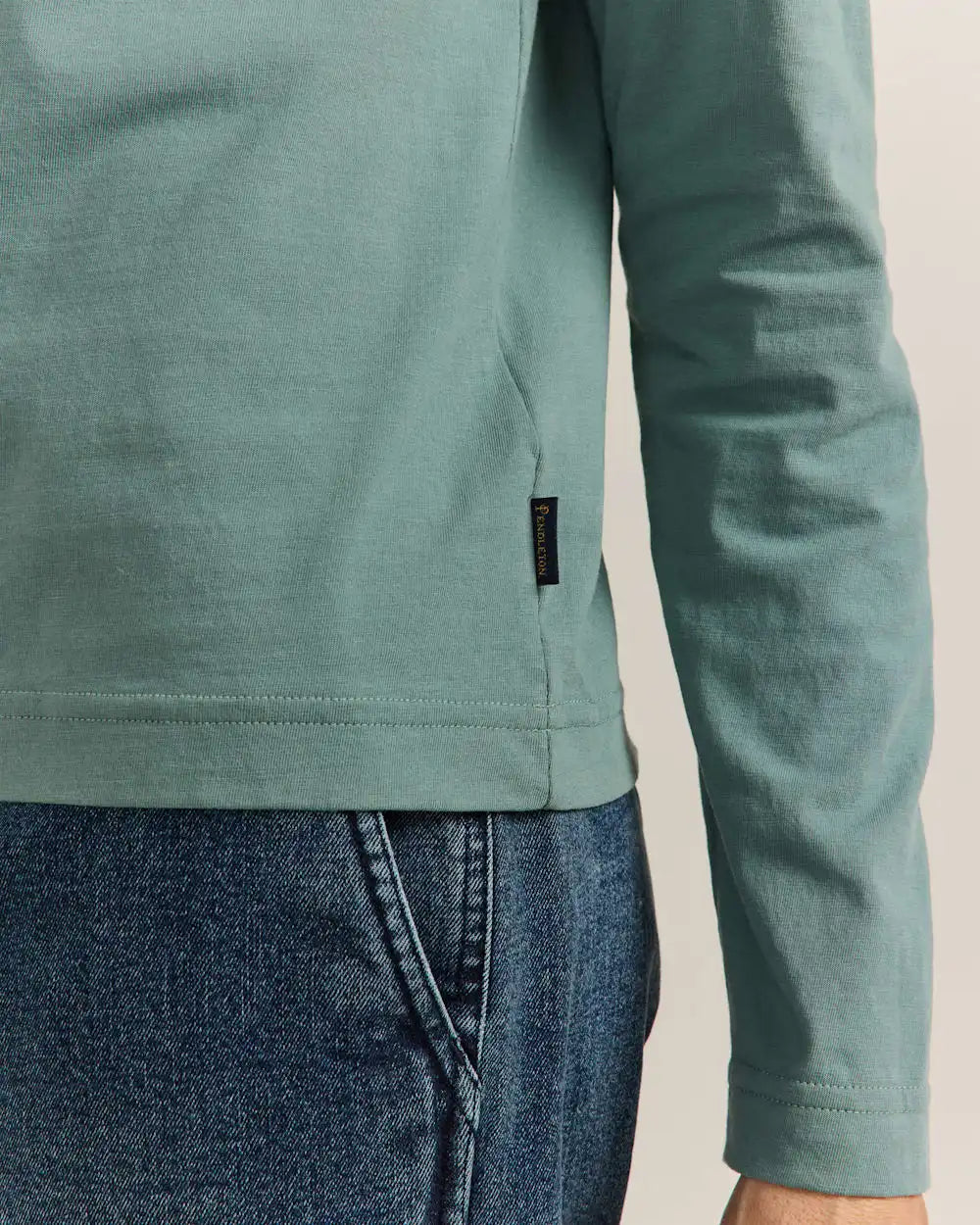 WOMEN'S LONG-SLEEVE DESCHUTES TEE