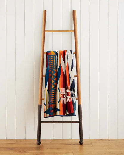 FIRE LEGEND TOWEL FOR TWO