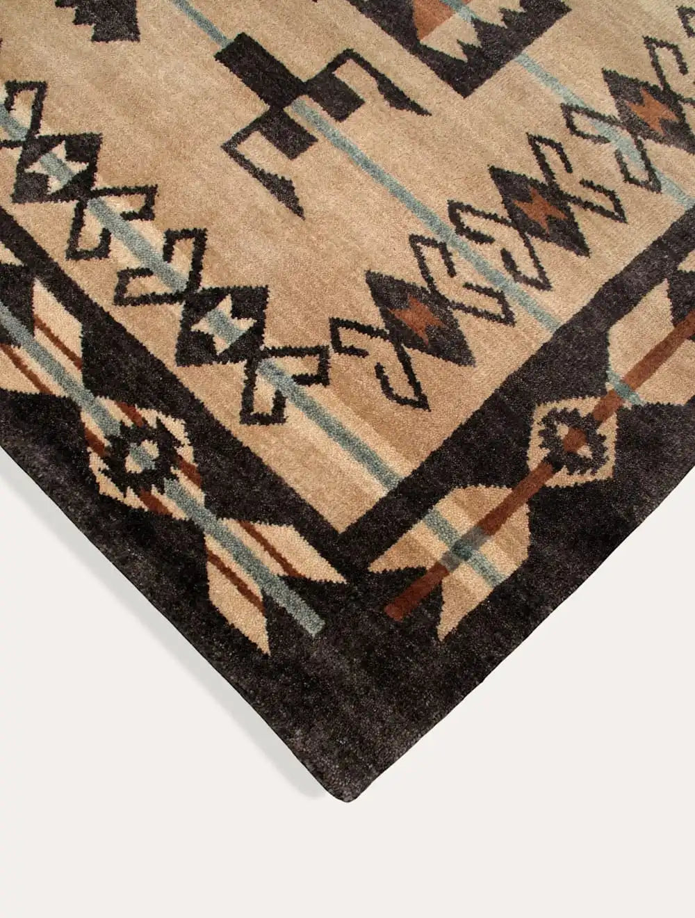 STORM FALCON RUG