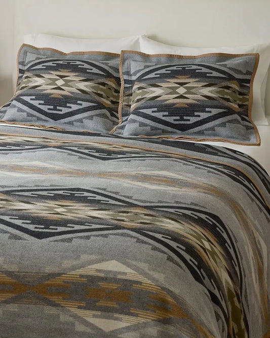 TUMALO RIDGE JACQUARD BEDDING SET