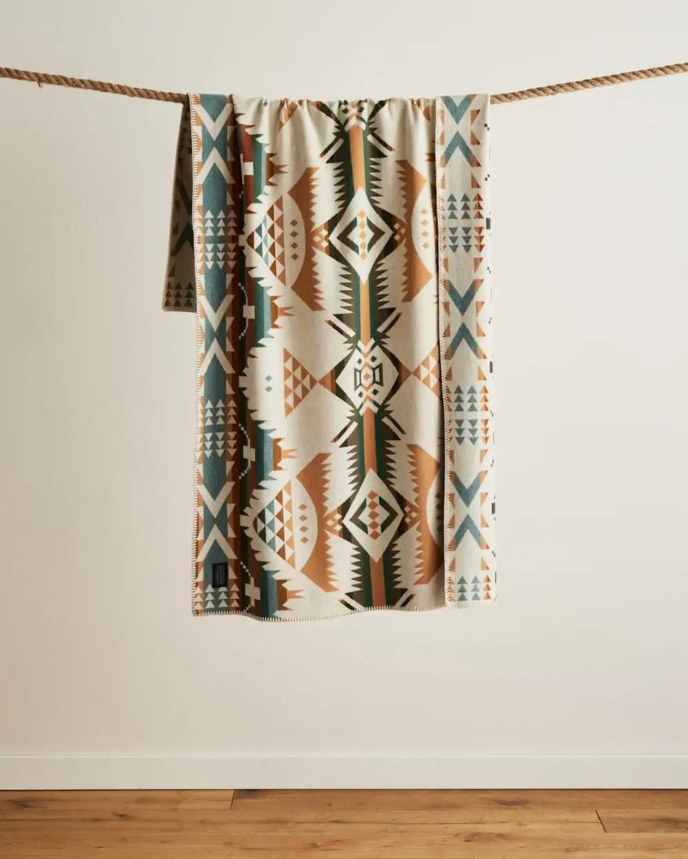 NEHALEM SADDLE BLANKET