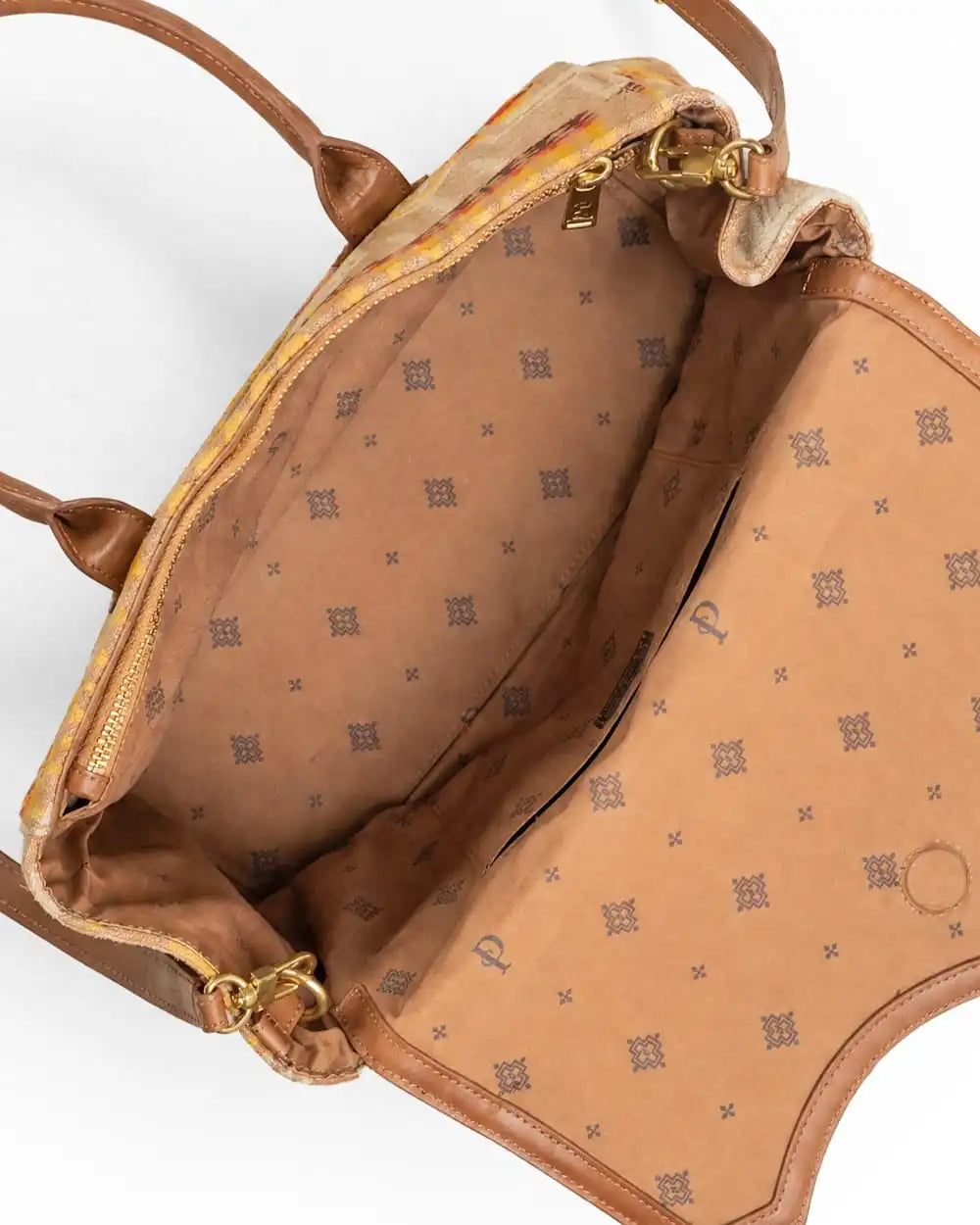 LOOK WEST HANDBAG