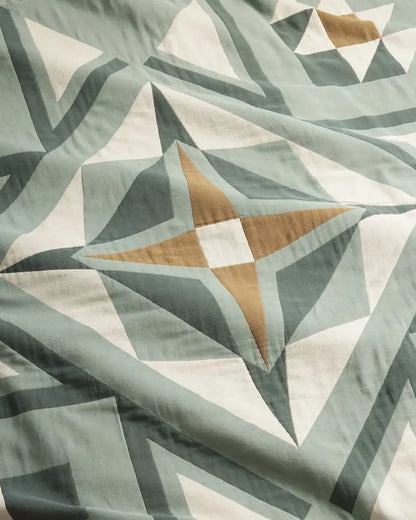 QUILTED STAR COTTON MATELASSE COVERLET
