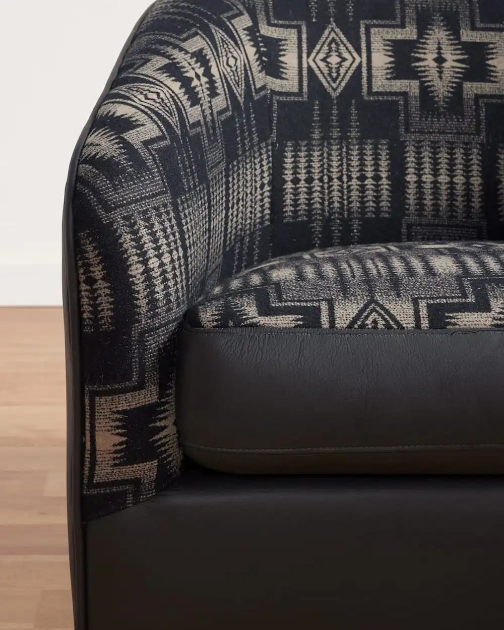 HARDING BARREL CHAIR