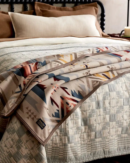 WHITE SANDS BLANKET