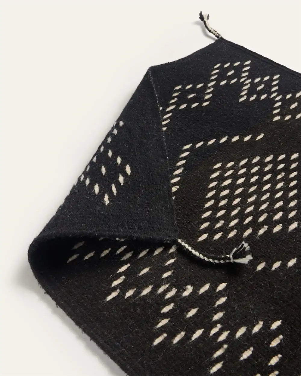 MIL DIAMONDS RUG