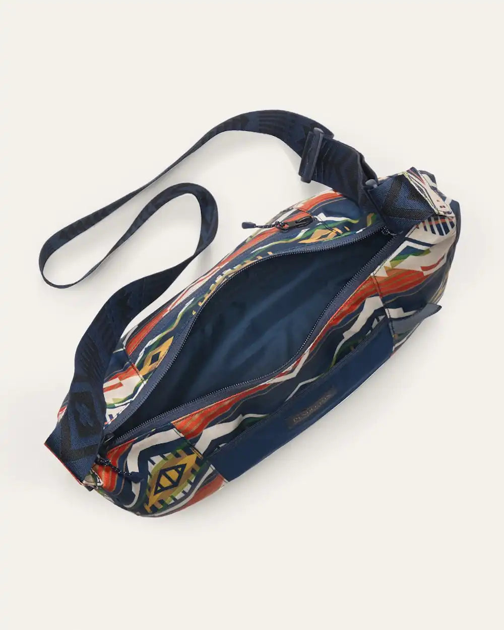 CREEKSIDE EXPLORER CRESCENT BAG