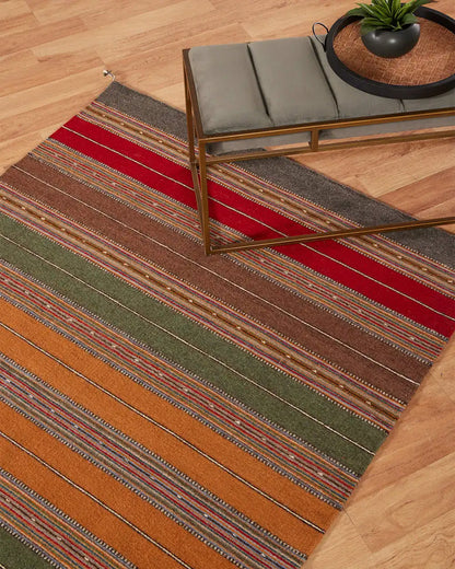 COLLARES RUG