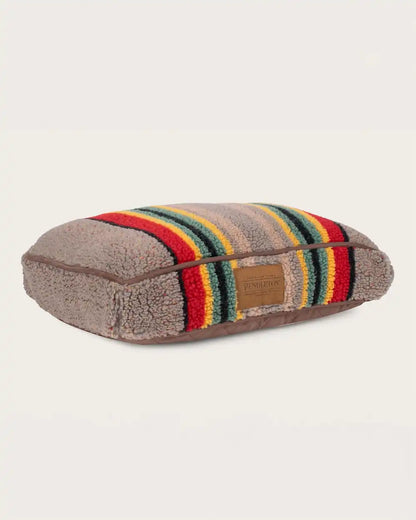 YAKIMA CAMP PET BED - NAPPER