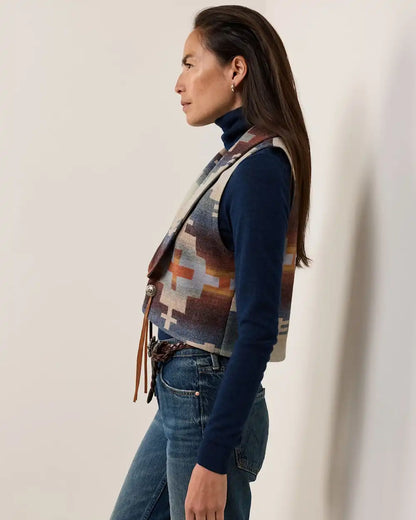 WOMEN'S DAKOTA WOOL VEST