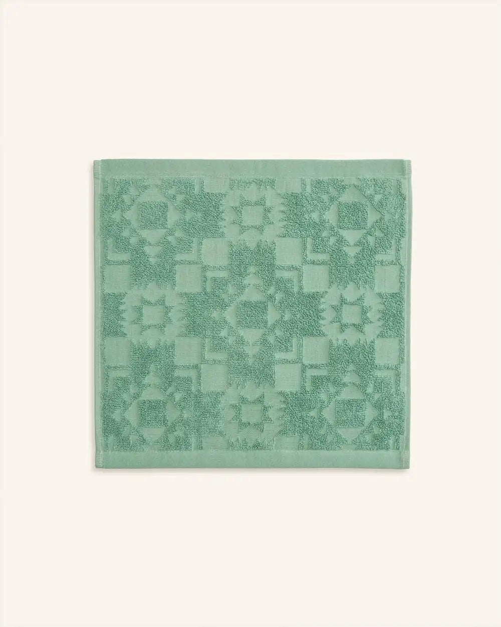 SCULPTED TOWEL COLLECTION