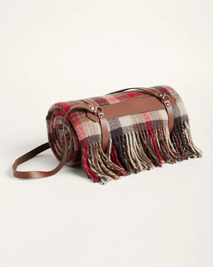 MOTOR ROBE THROW WITH LEATHER CARRIER