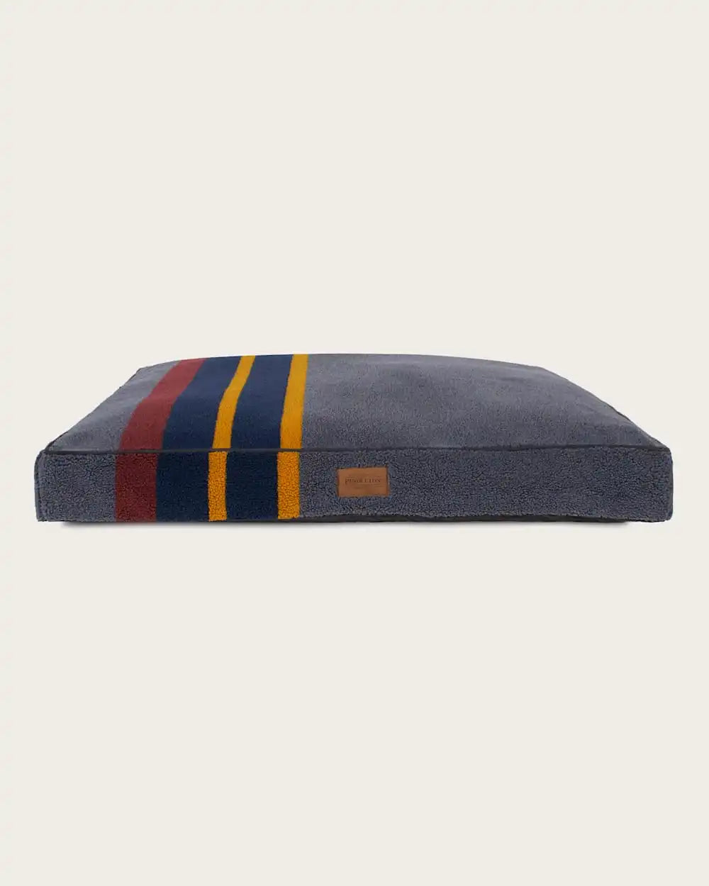 YAKIMA CAMP PET BED - NAPPER