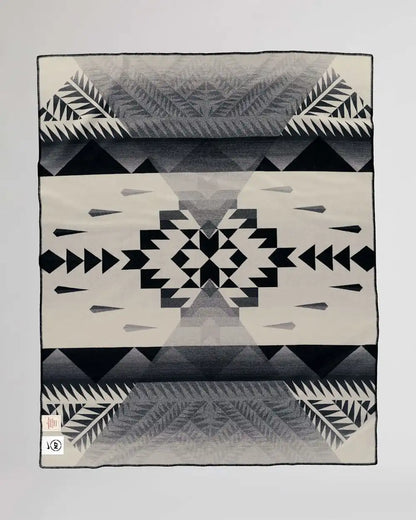 NIKE N7 SEVEN PEAKS BLANKET