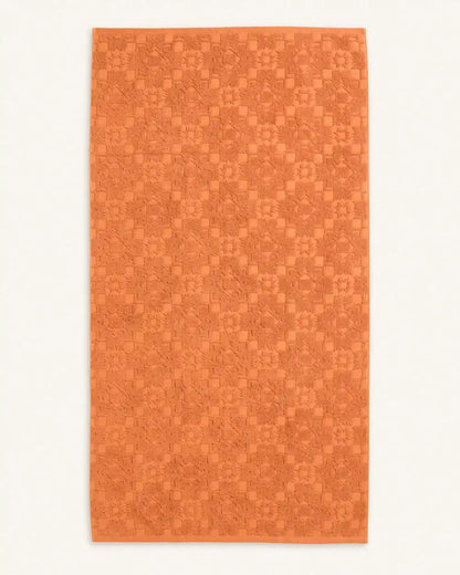 SCULPTED TOWEL COLLECTION