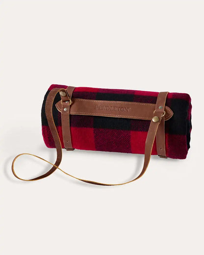 MOTOR ROBE THROW WITH LEATHER CARRIER