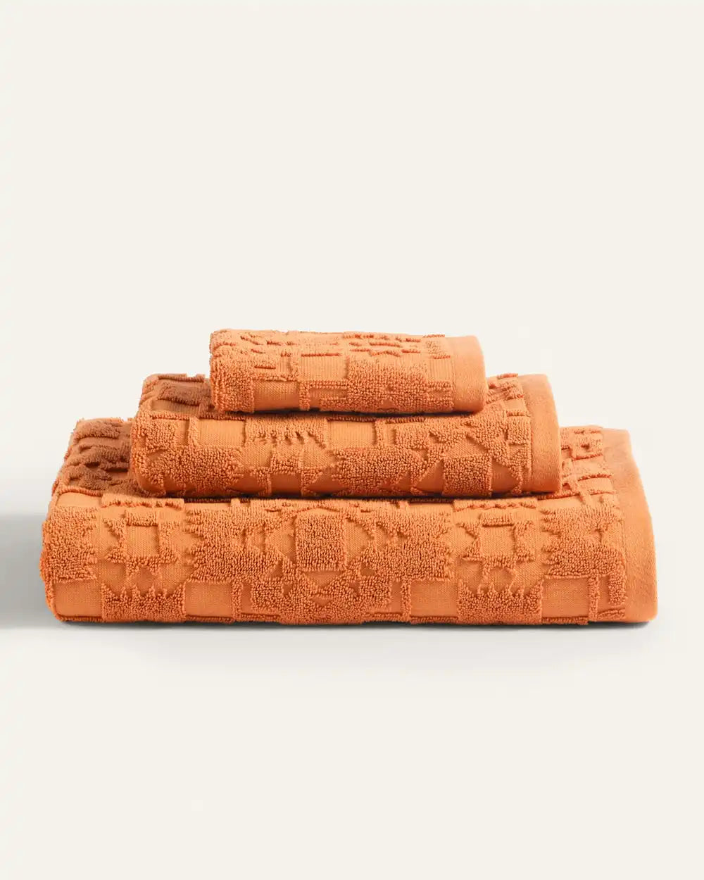 SCULPTED TOWEL COLLECTION