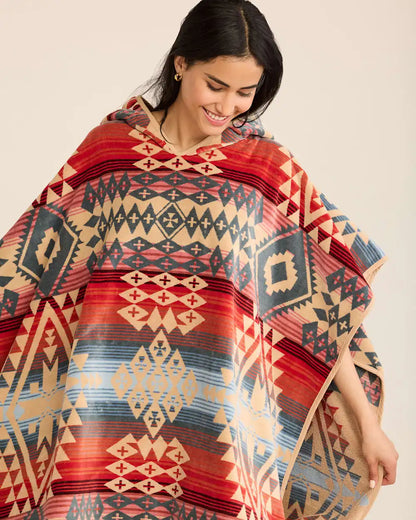 CANYONLANDS ADULT HOODED TOWEL