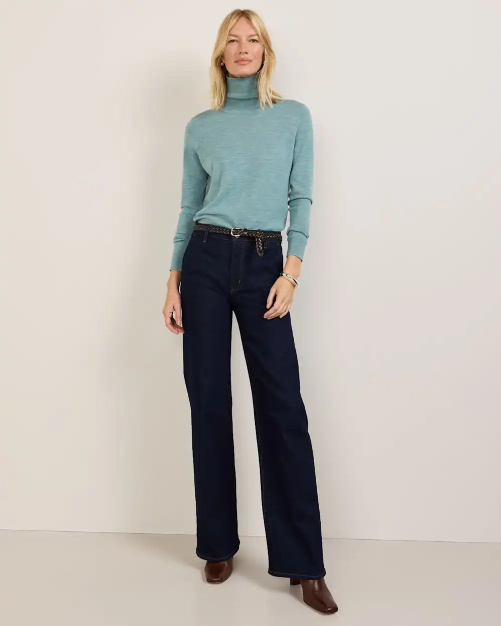 WOMEN'S MERINO TURTLENECK