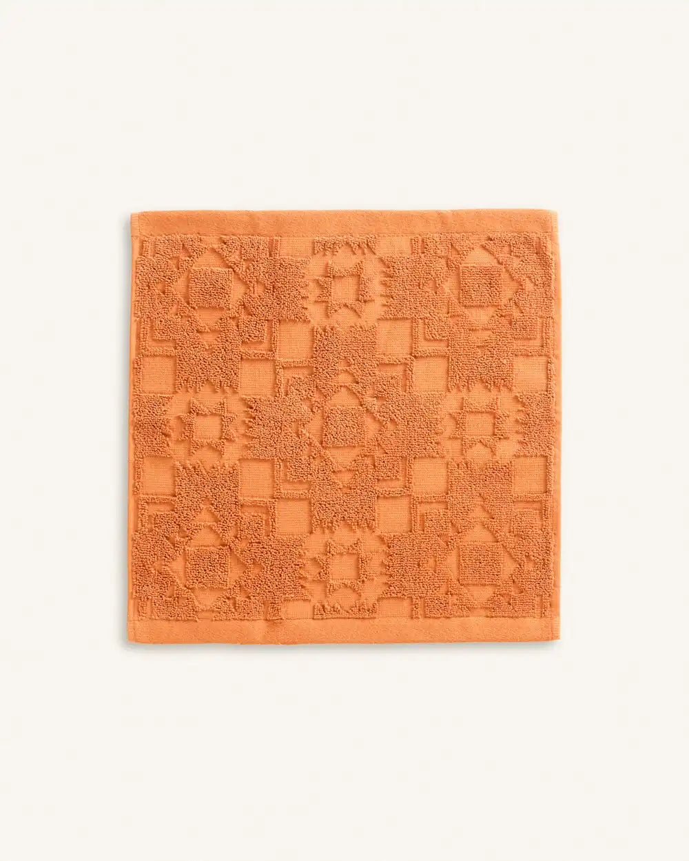 SCULPTED TOWEL COLLECTION
