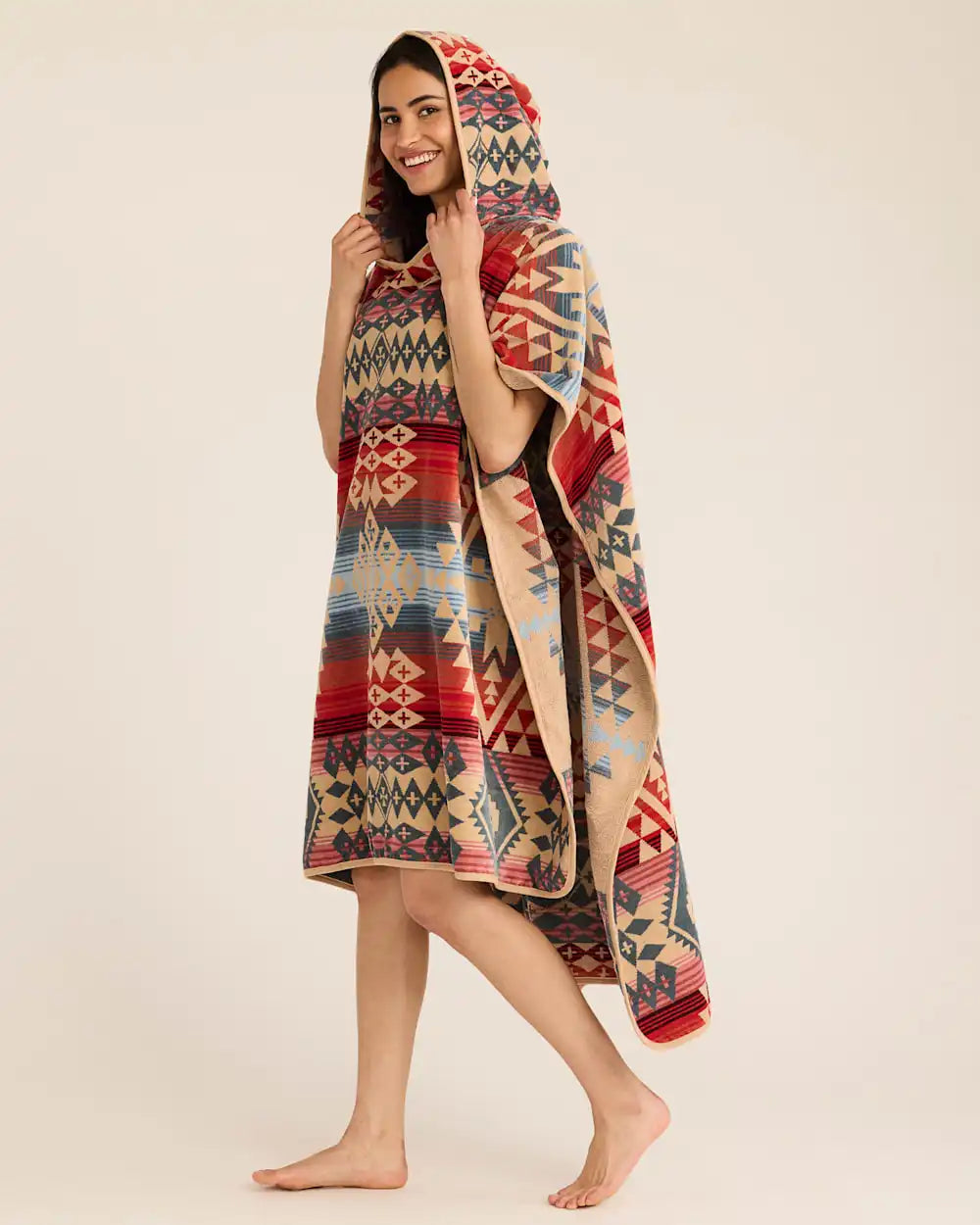 CANYONLANDS ADULT HOODED TOWEL