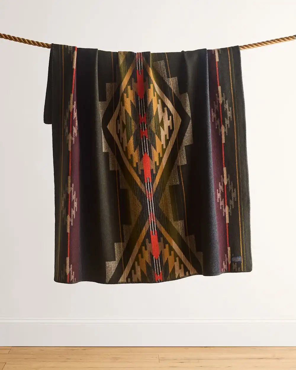 TUMALO THROW