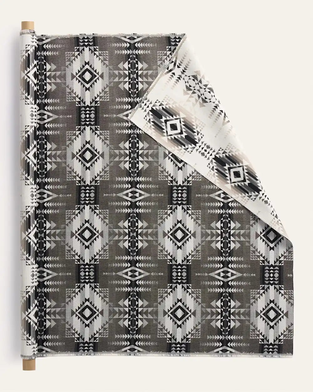 SUNBRELLA X PENDLETON PILOT ROCK FABRIC