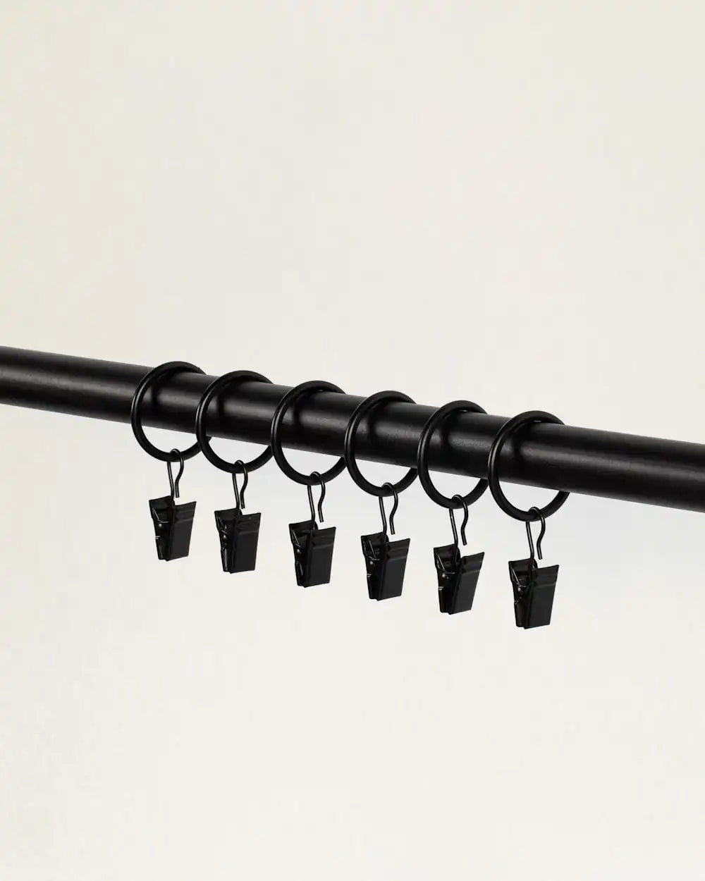 STEEL BLANKET HANGER