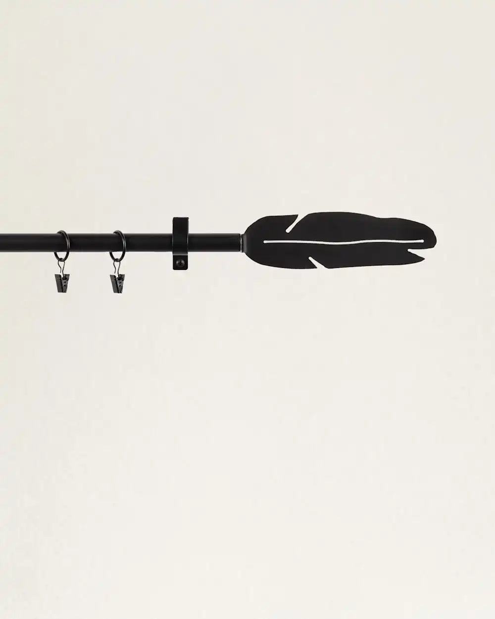 STEEL BLANKET HANGER
