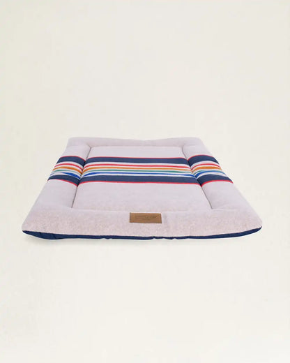 YELLOWSTONE NATIONAL PARK PET BED - COMFORT CUSHION