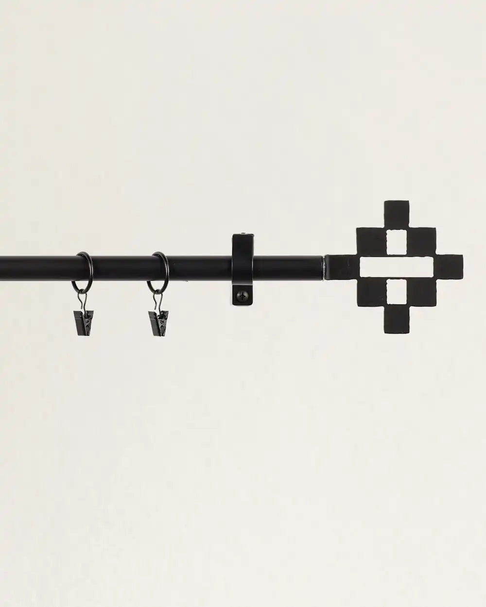 STEEL BLANKET HANGER
