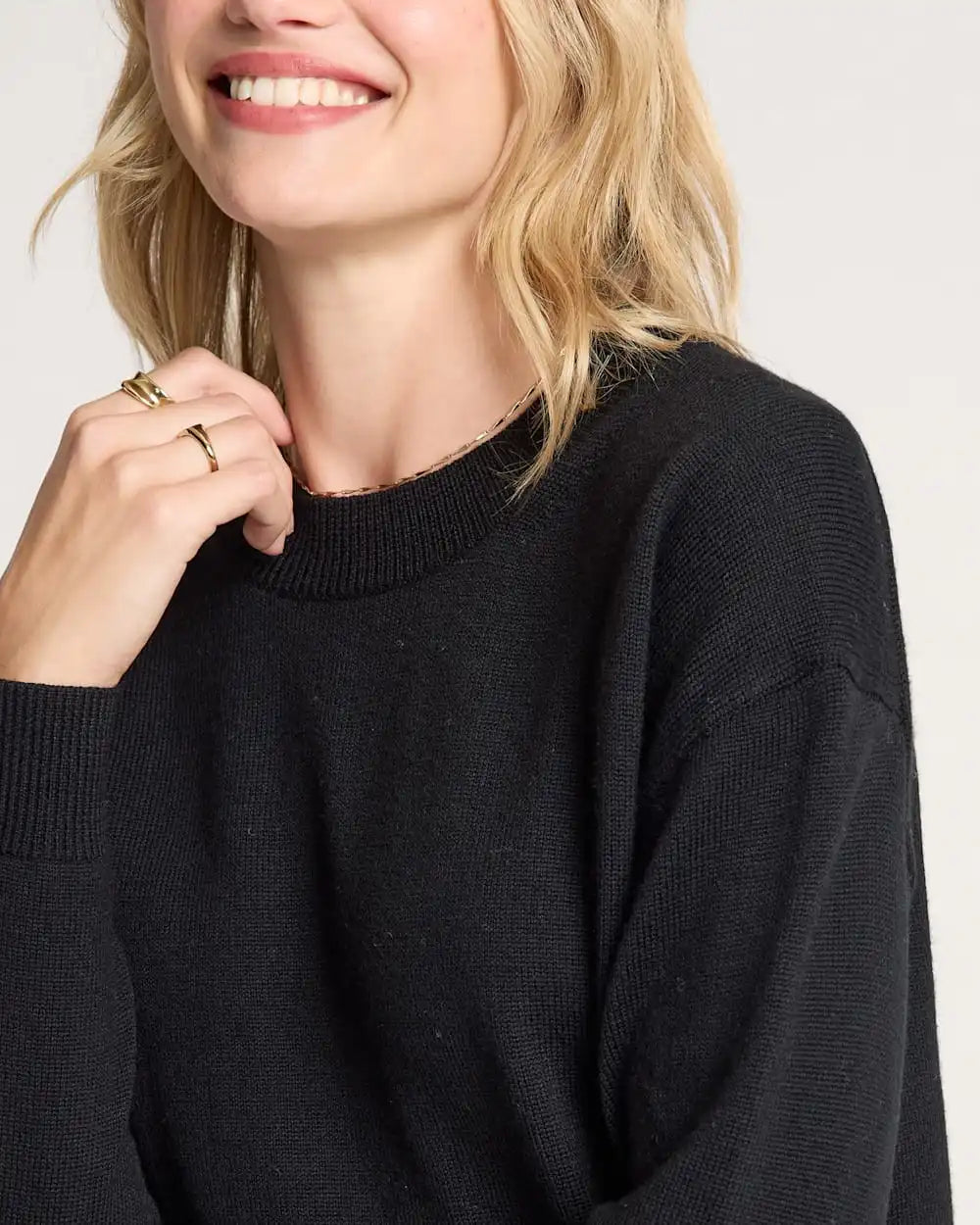WOMEN'S MERINO SWEATER