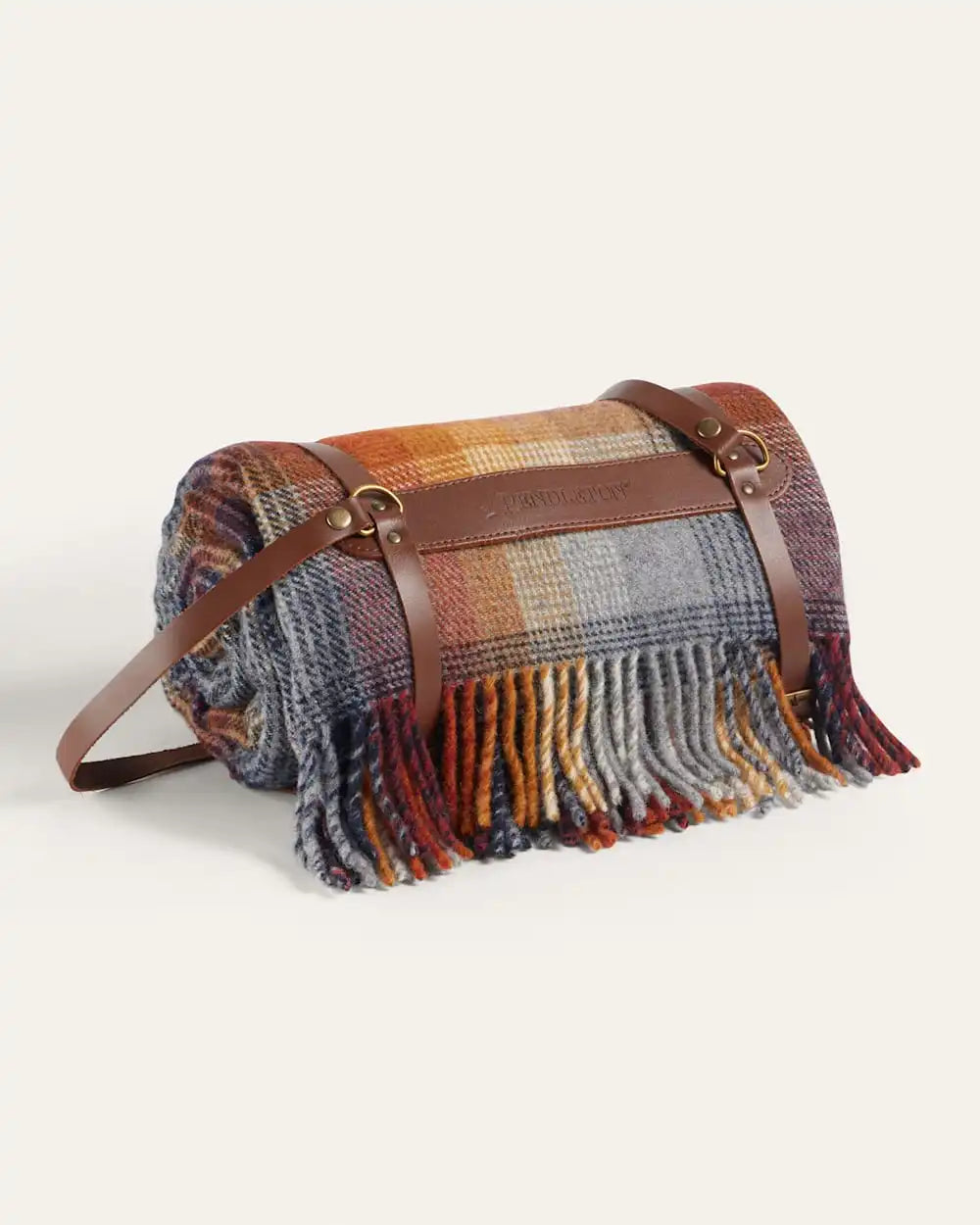 MOTOR ROBE THROW WITH LEATHER CARRIER
