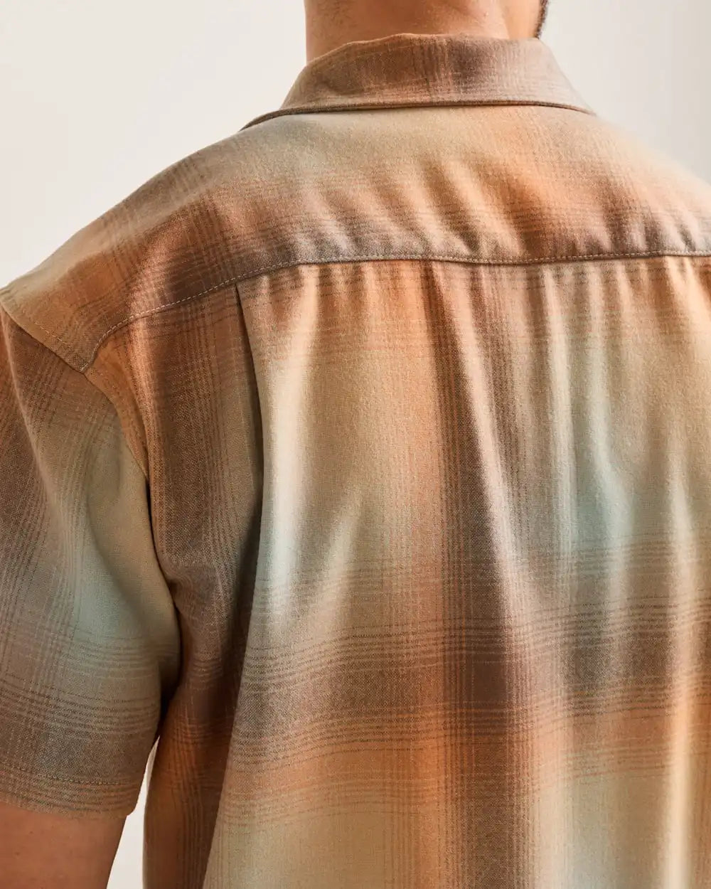 MEN'S SHORT-SLEEVE PLAID BOARD SHIRT