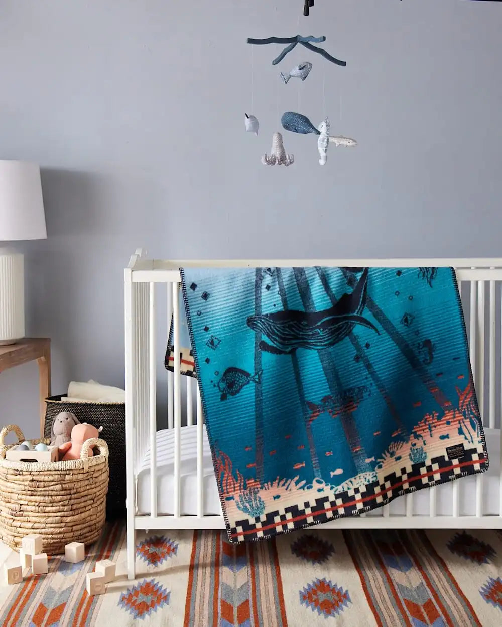 TIDE SCHOOL CRIB BLANKET