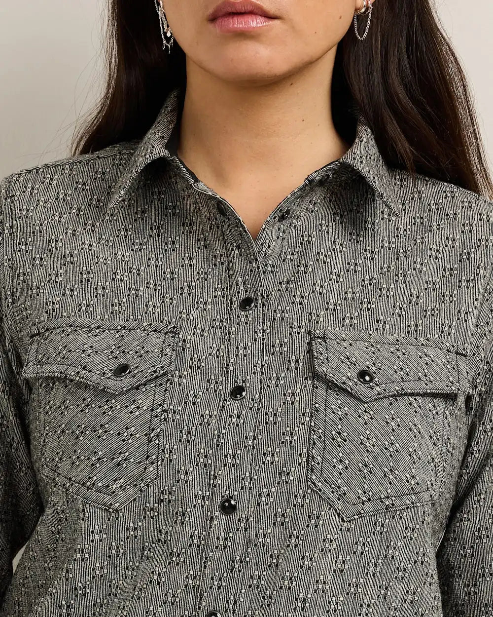 WOMEN'S TEXTURED WOOL GAMBLER SHIRT