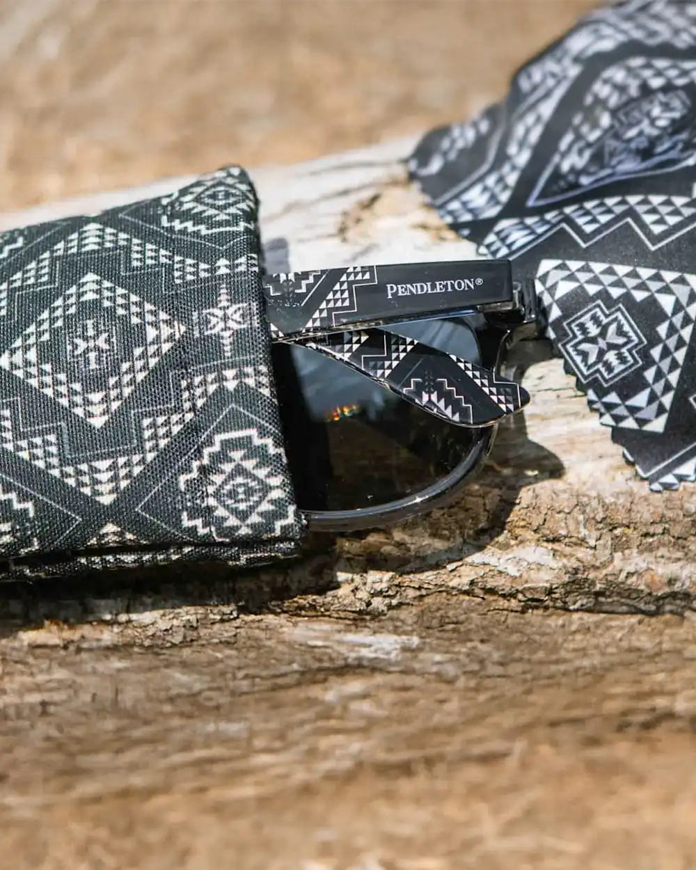 SHWOOD X PENDLETON GABE POLARIZED SUNGLASSES