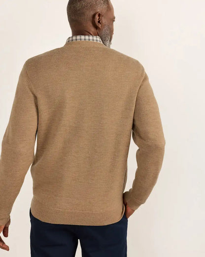 MEN'S MERINO V-NECK SWEATER