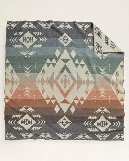 AGATE BEACH BLANKET