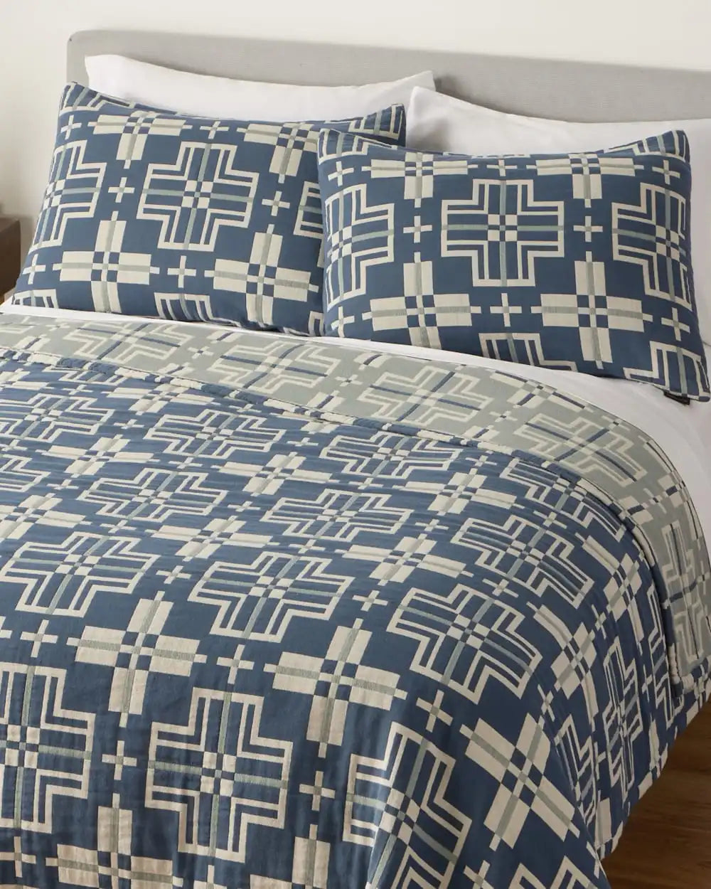 SAN MARCOS COTTON MATELASSE COVERLET SET